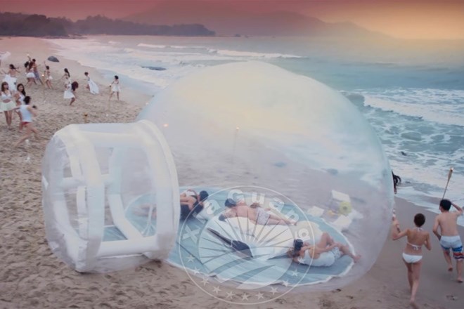 丹巴充气球形帐篷